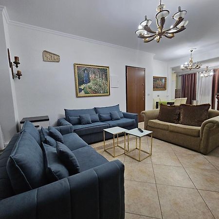 Skanderbeg Square EXPLORER APARTMENTS Tirana Eksteriør billede
