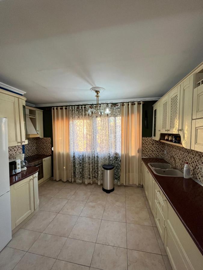 Skanderbeg Square EXPLORER APARTMENTS Tirana Eksteriør billede