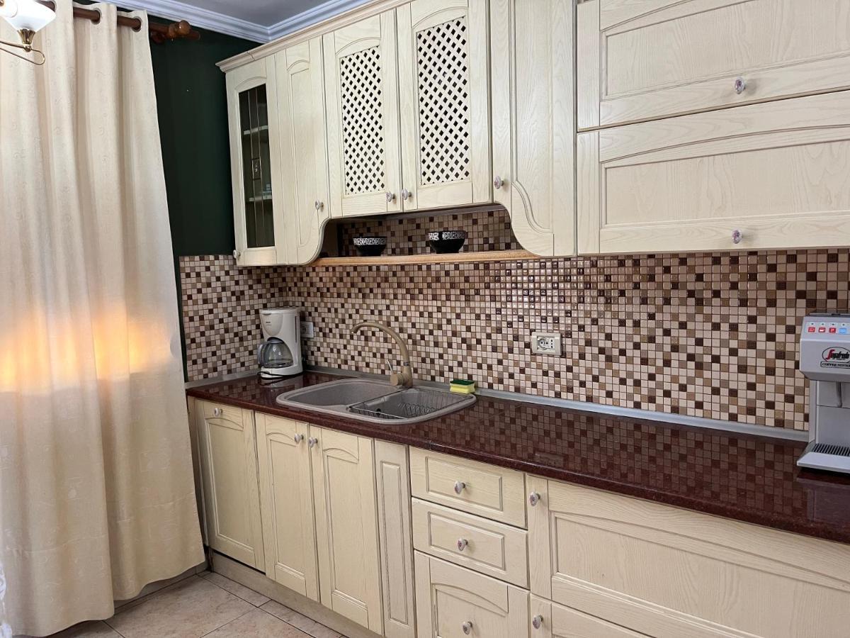 Skanderbeg Square EXPLORER APARTMENTS Tirana Eksteriør billede